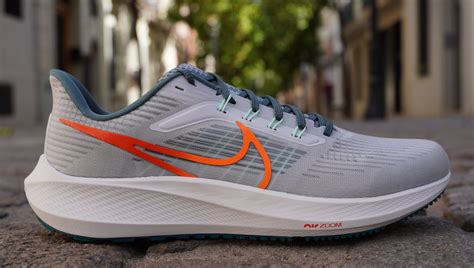 nike binnenschoen 39 1 2|Nike Air Zoom Pegasus 39 Review .